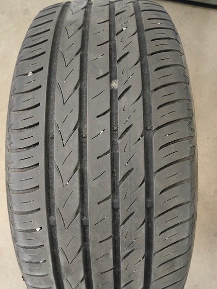 215/55-17 98w
