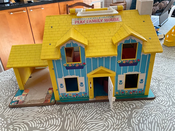 Fisher-Price Play Family House leikkitalo nouto Tolsa Kirkkonummi