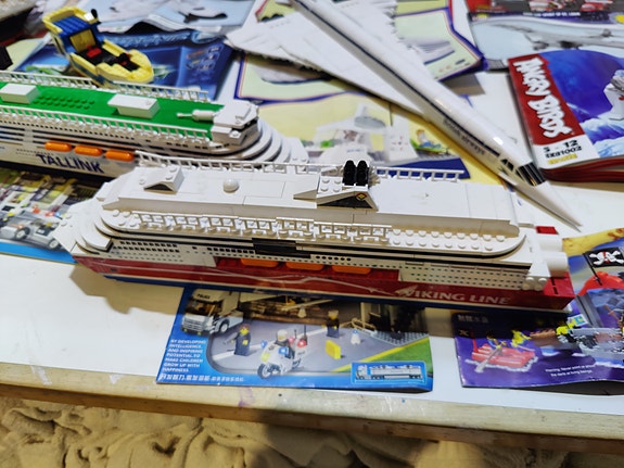 Product image 8 of 10