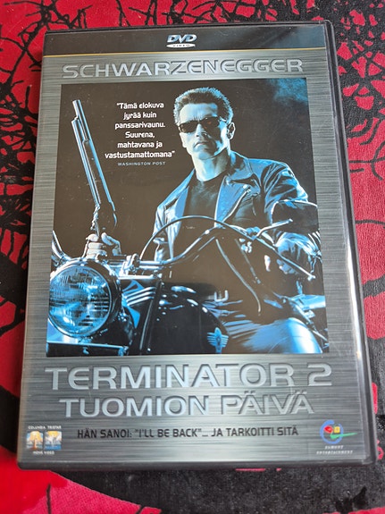 Terminator 2 Tuomion päivä DVD-elokuva