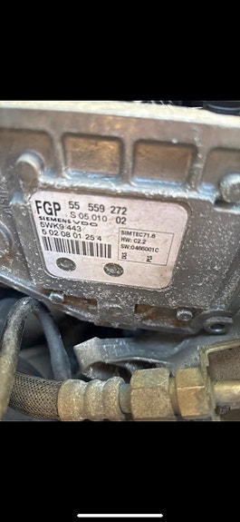 Opel moottorinohjainyksikkö ECU FGP 55559272