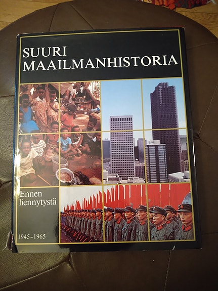 Suuri maailmanhistoria kirja