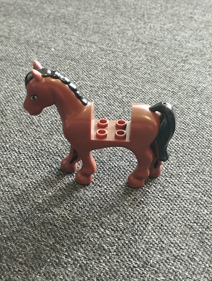 Pieni Lego hevonen
