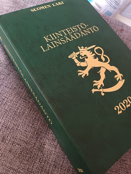 Suomen laki- Kiinteistö lainsäädäntö UUSI!