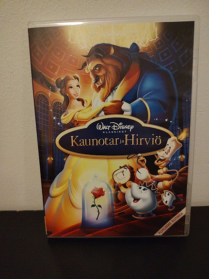 Disney Kaunotar ja hirviö DVD