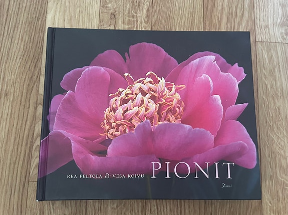 Rea Peltola & Vesa Koivu: Pionit