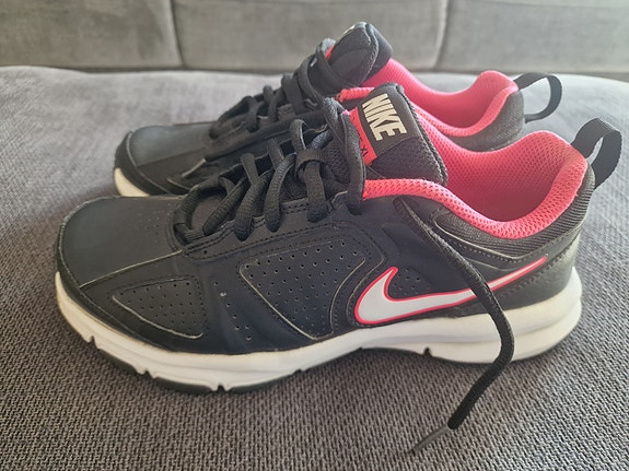 Niken lenkkarit koko 38