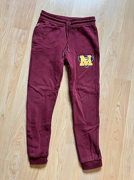 Makia Collegehousut 122/128 Kuin Uudet
