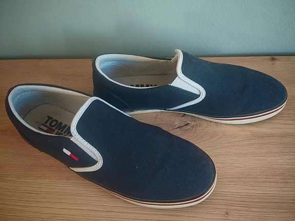 Tommy Hilfiger naisten loaferit/ pistokkaat 39