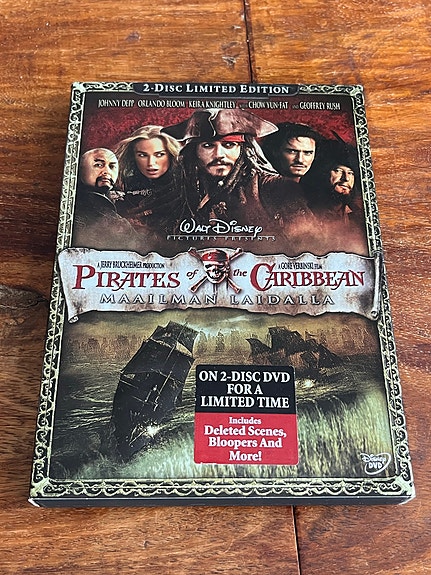 Pirates of the Caribbean Maailman laidalla DVD