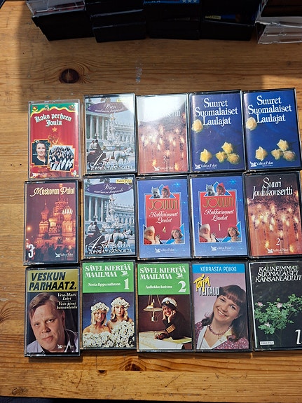 Kotimaista musiikkia C kaseteilla