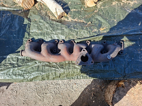 Myydään Om606 turbopakosarja