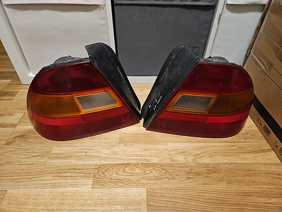 Honda civic takavalot