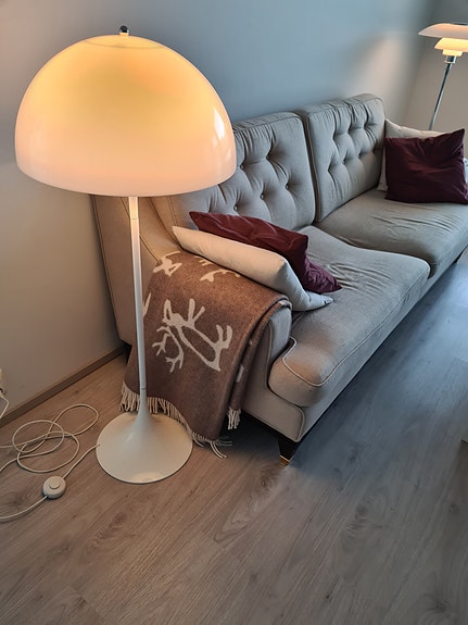 Product image 2 of 9