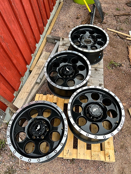 JRX4 17” vanteet