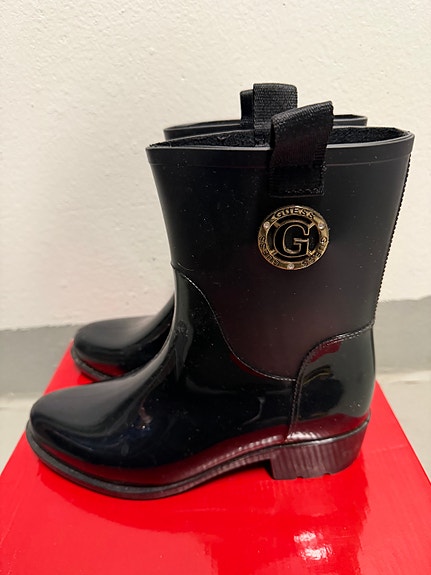 Guess Kumisaappaat, koko 38