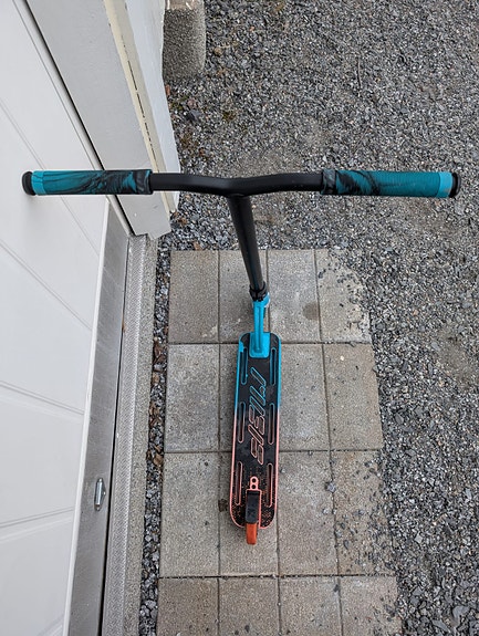 Product image 3 of 4