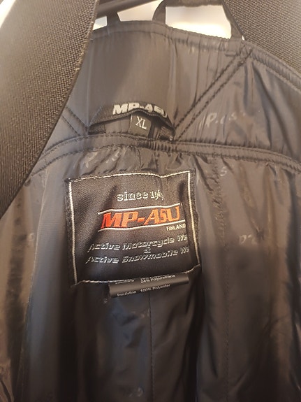 Product image 2 of 9