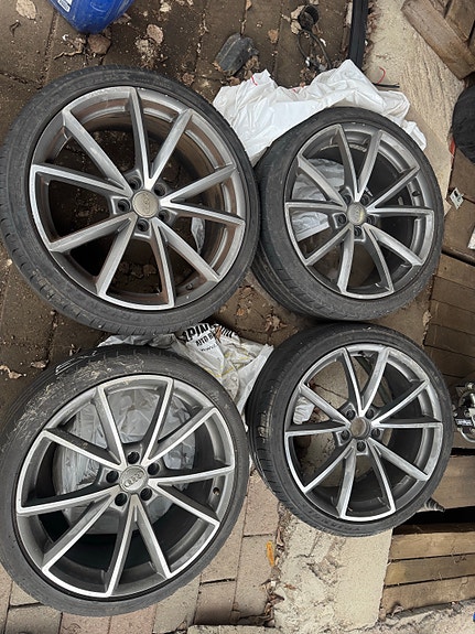 Audi sport vanteet 20”