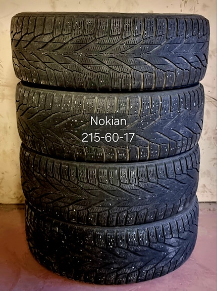 Nokian 215-60-17 kitkarenkaat