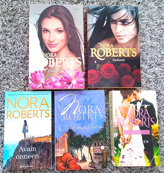 Nora Roberts pokkarit