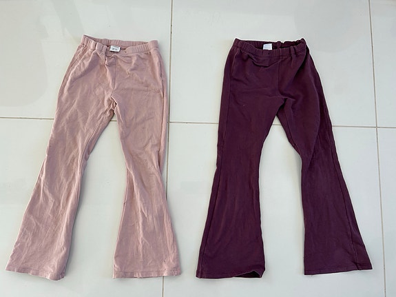 Leggins, trumpetti housut, koko 128