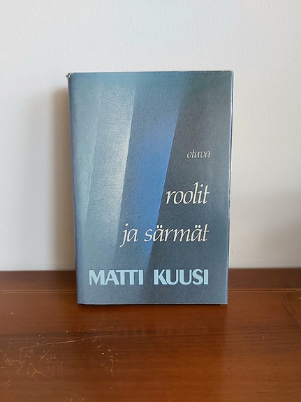 Roolit ja särmät, Matti Kuusi
