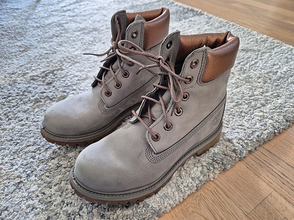 Timberland 6-Inch Premium naisten talvikengät koko 39