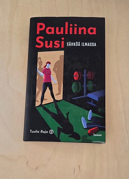 Pauliina Susi, Sähköä ilmassa