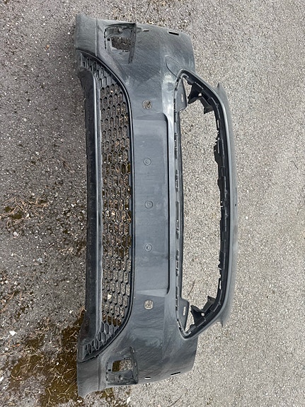 Ford Focus ST etupuskuri