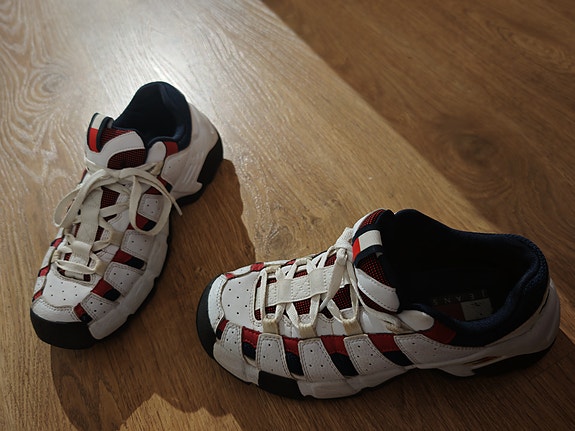 Tommy Hilfiger kengät koko 40