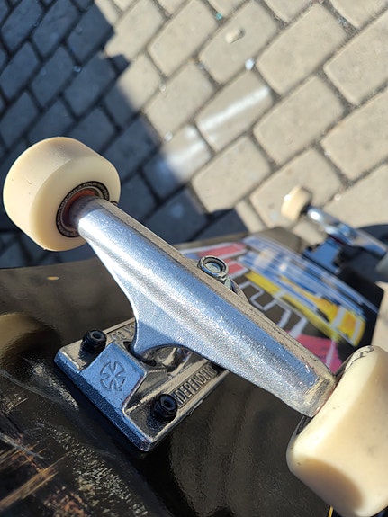 Product image 8 of 9