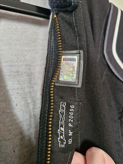 Product image 4 of 6