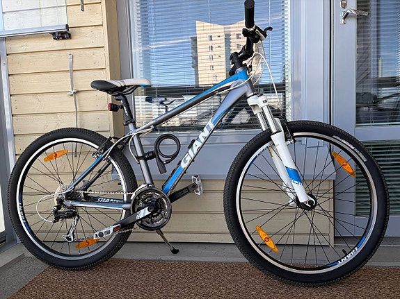 Giant revel 1 pyörä 26'' koko s