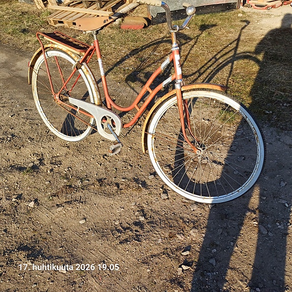Comet mummokonkeli