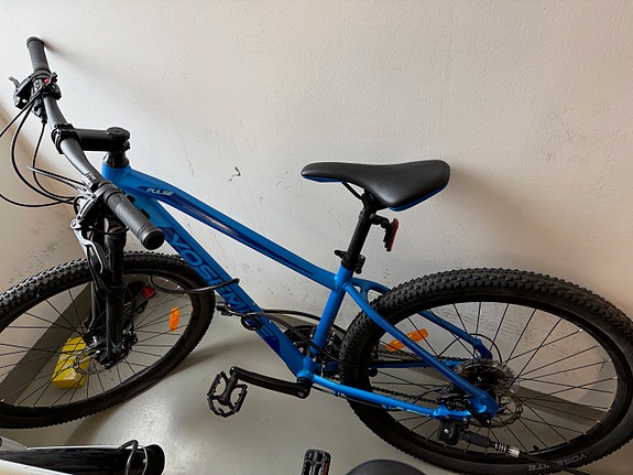 Yosemite mountain bike MTB 27.5″ 18 gears