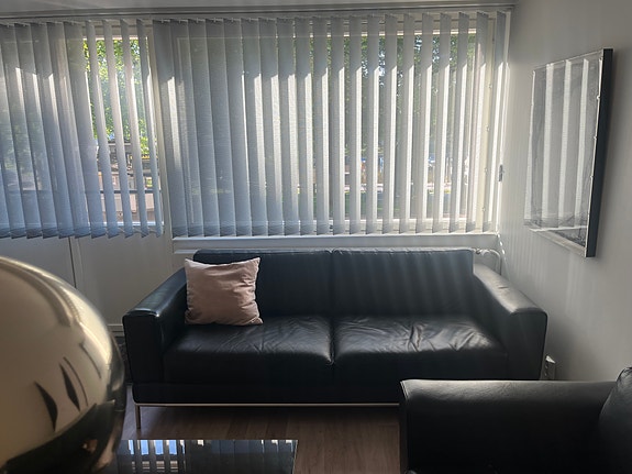 IKEA sohva musta nahka