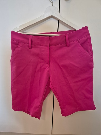 Adidas golf shortsit koko M (uudet)