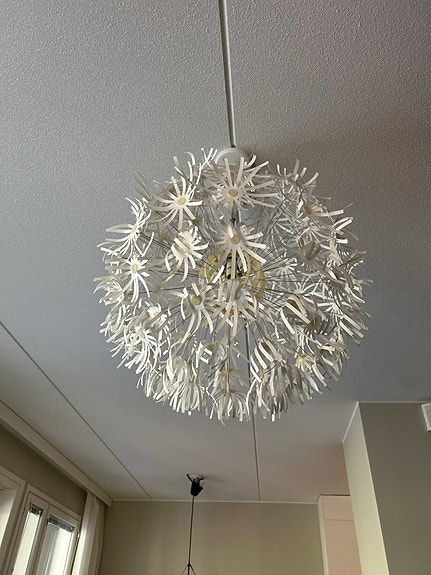 Ikea Maskros valaisin
