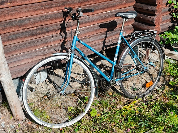 Takavanne vaihteeton ja suora 28"