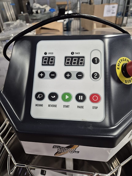 Product image 2 of 9