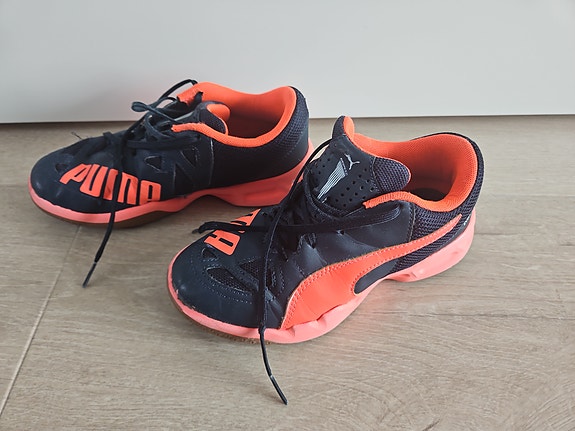 Puma sisäpelikengät 34