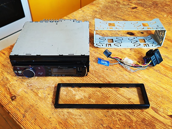 Product image 2 of 9