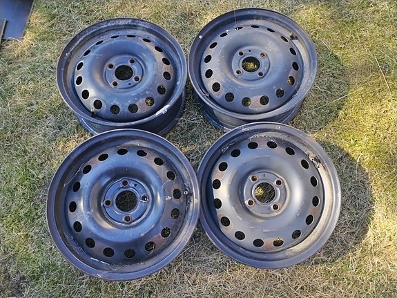 5,5x15 nissan peltivanteet