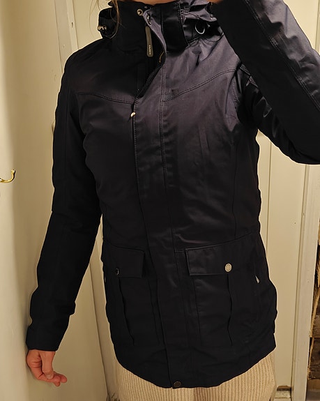 Icepeak takki koko 34