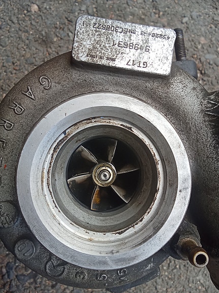 saab 9-3 vm2001 garrett turbo laakeri väljä korjattavaksi tai varaosiksi