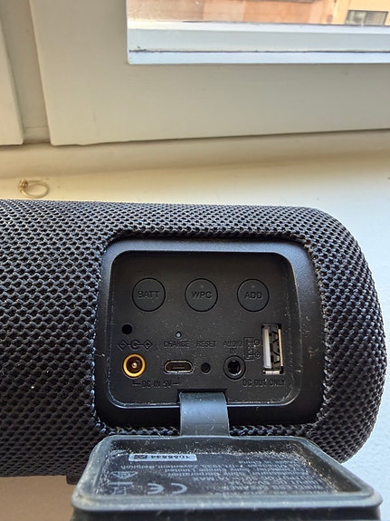 Product image 8 of 9