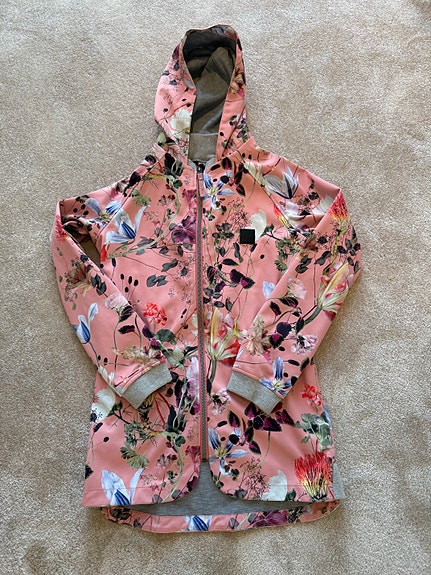 Erittäin hyväkuntoinen Molo Hillary softshell-takki, 158 (164)