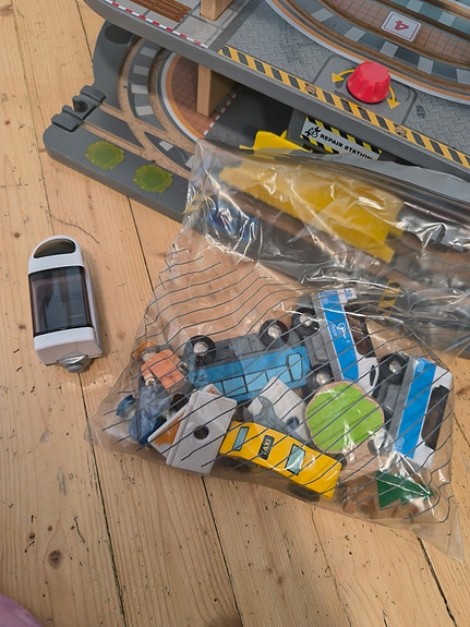 Product image 3 of 6