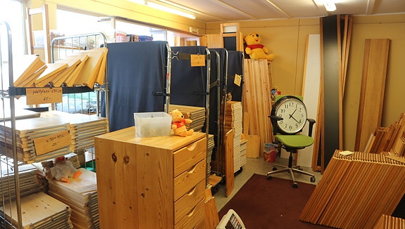 Product image 9 of 10